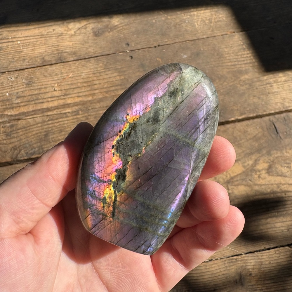 Iridescent Labradorite Freeform